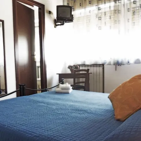 Auditorium B&B فندق مبيت وإفطار